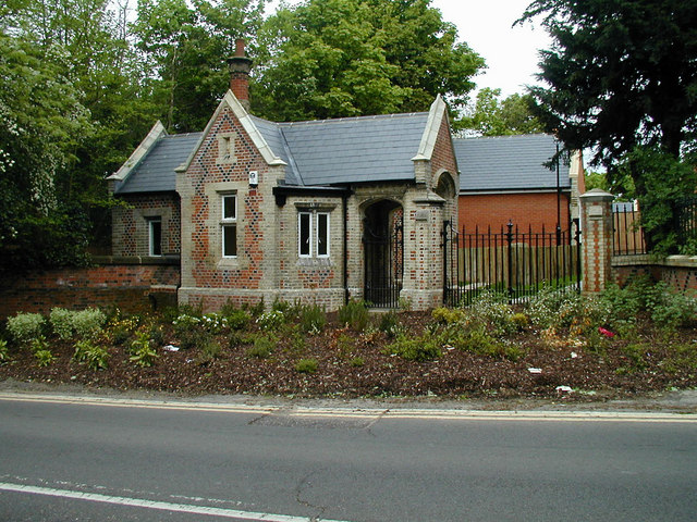 Gate House of old St. Andrews Hospital, Norsey Road, Billericay