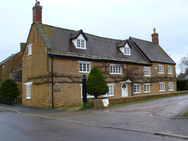 The Vine House, Nether Compton © Nigel Mykura cc-by-sa/2.0 :: Geograph ...