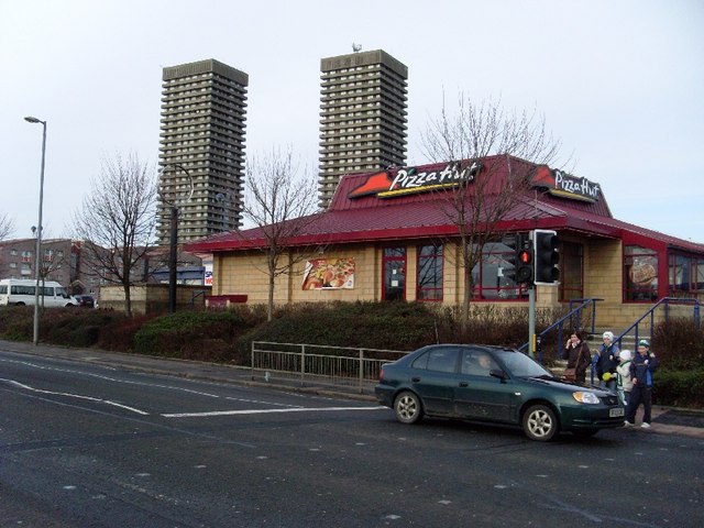 Pizza Hut, Forge Retail Park © Stephen Sweeney :: Geograph Britain and ...