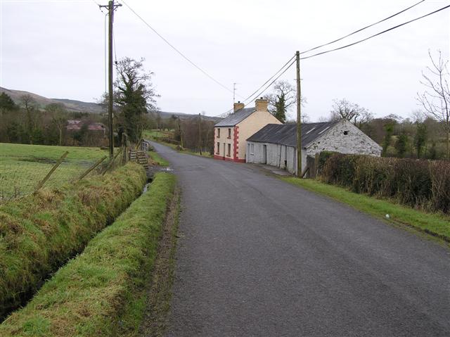 Road at Drumawark © Kenneth Allen cc-by-sa/2.0 :: Geograph Ireland