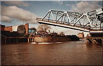 TA1029 : North Bridge Hull by David Brown