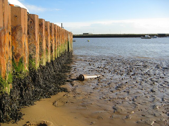 Reinforcing the Quay