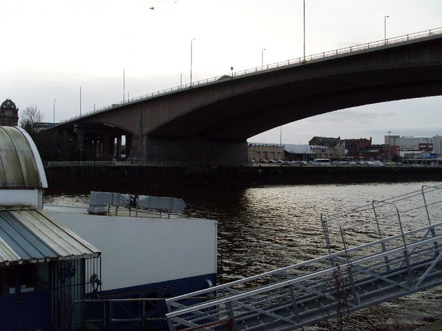 Kingston Bridge over River Clyde