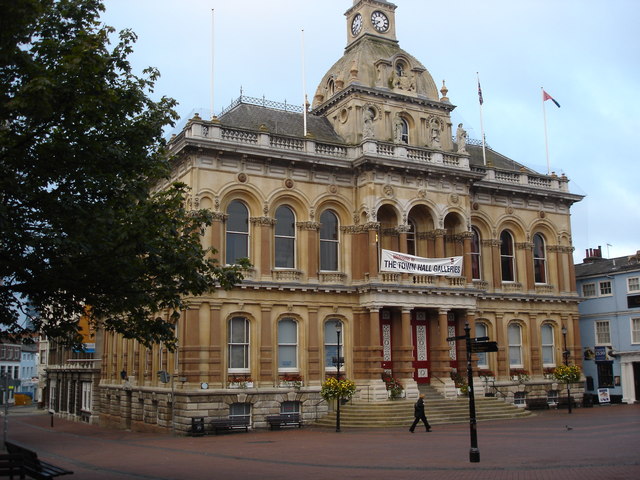 Ipswich Town Hall © Peter Barrington :: Geograph Britain and Ireland