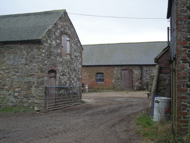 Kinnerton Farm buildings