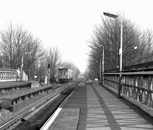 Romiley station, Cheshire