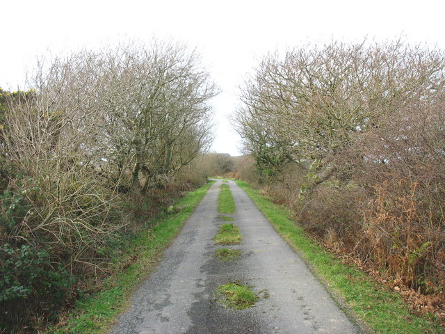 Minor road east of Moelypenmaen