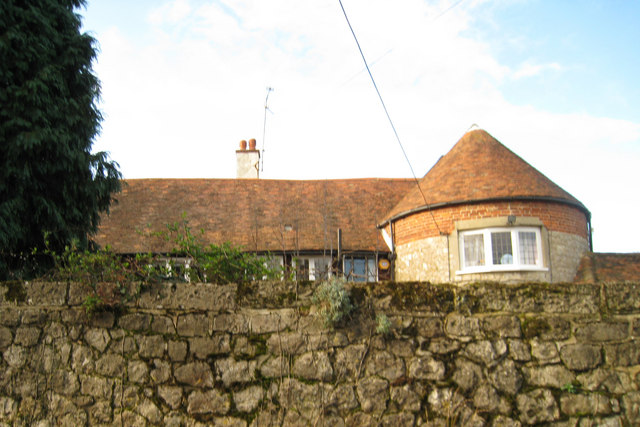 Seymours Oast, Back Street, Leeds, Kent