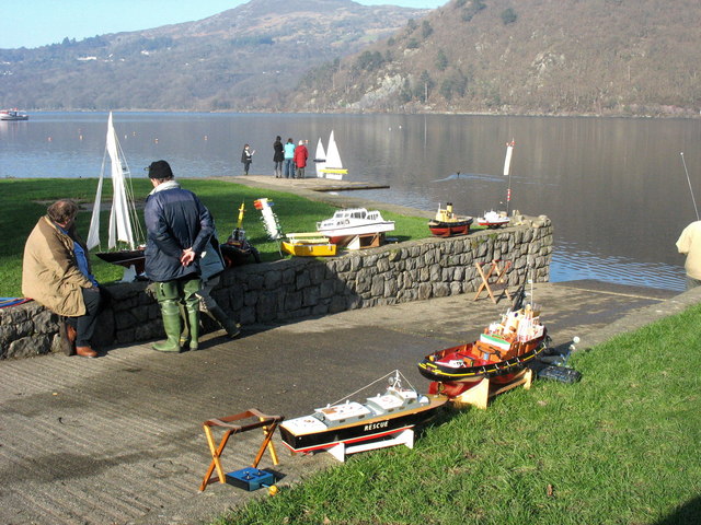 Model boat enthusiasts on the shores of Llyn Padarn