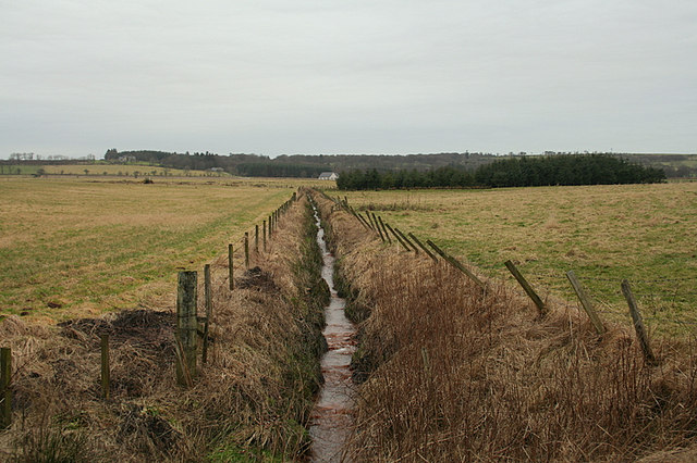 Drainage ditch by Lower Auchnamoon