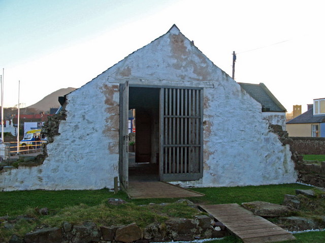 St Andrews Old Kirk North Berwick © Lisa Jarvis Geograph Britain