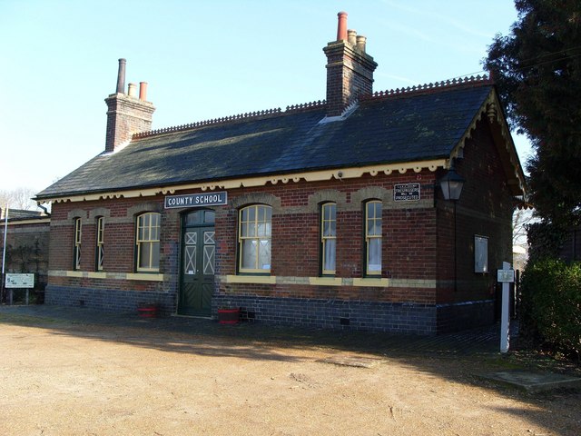 County School Railway Station... © Paul Shreeve cc-by-sa/2.0 ...