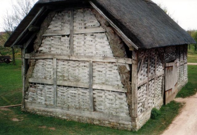 Avoncroft Museum: barn from Colstrey, Herts (16-17thC)