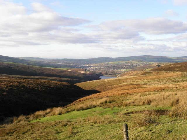 Hurst Brook & Reservoir with Glossop in the background