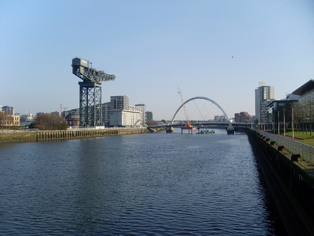Eastbound view down the River Clyde