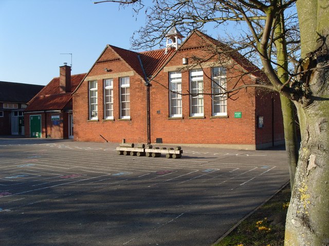 Martham First School © Paul Shreeve cc-by-sa/2.0 :: Geograph Britain ...