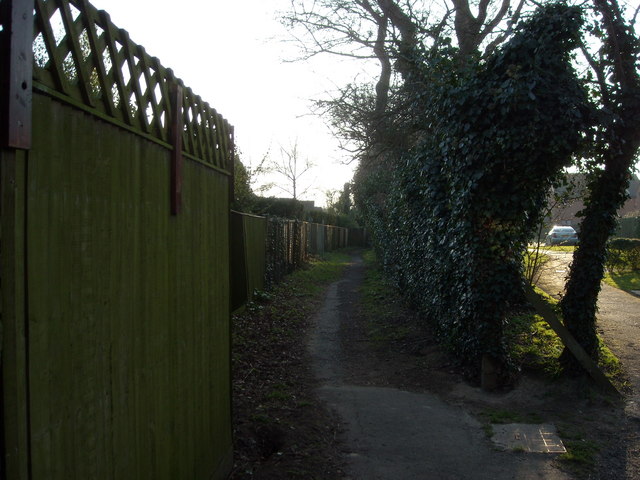 Footpath at Portland Close, Bexhill-on-Sea