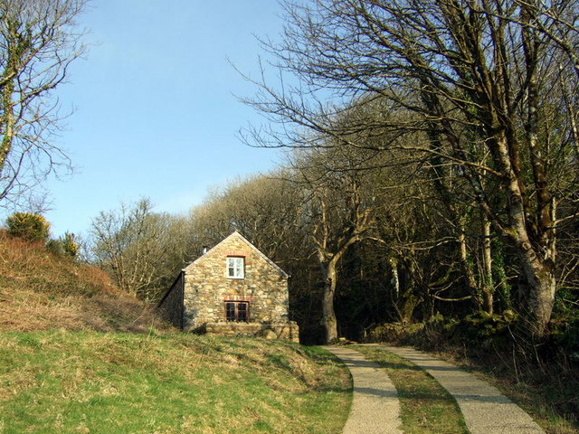 Barn conversion © Natasha Ceridwen de Chroustchoff cc-by-sa/2.0 ...