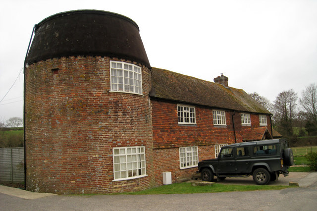 Oast House at Peppering Eye Farm, Battle, East Sussex