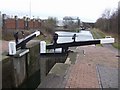 SO9199 : Birmingham Canal - Wolverhampton Lock 9 by John M