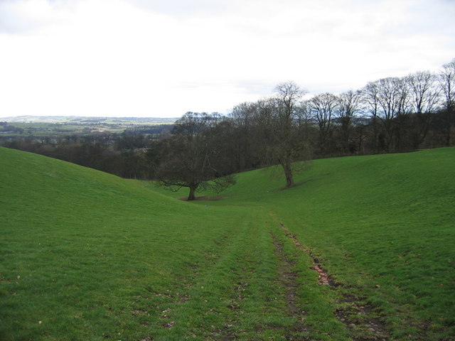 Footpath from Staircase Lane