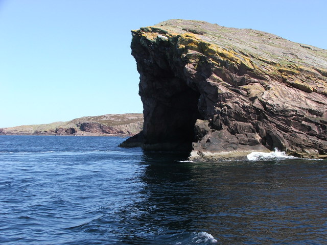 Cathedral Cave Tanera Beg  - Summer Isles