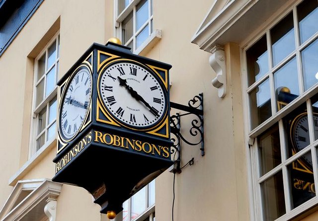 Robinson's clock, Belfast