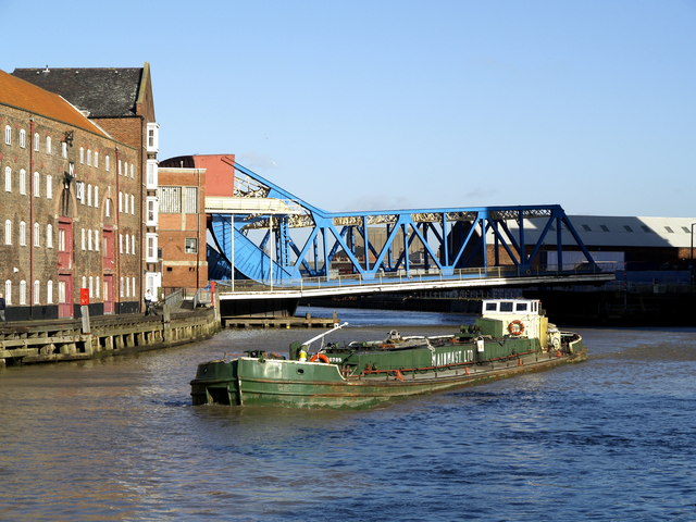 Shipping on the River Hull