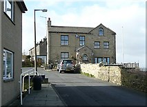 SE1220 : House at the end of Banks End Road, Elland by Humphrey Bolton