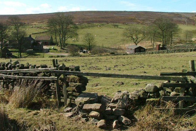 Broken Wall, North Ings Farm