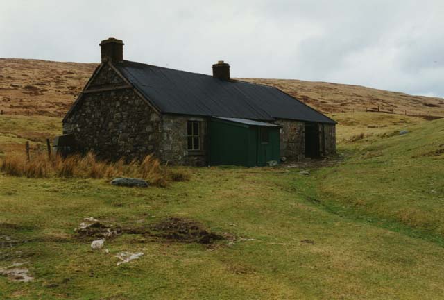 Gorton Bothy © Nigel Brown cc-by-sa/2.0 :: Geograph Britain and Ireland