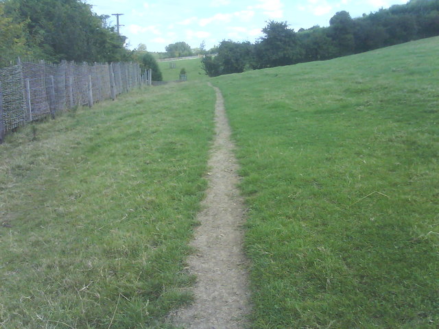 Footpath from Lullington to Beckington near Dairy House Farm