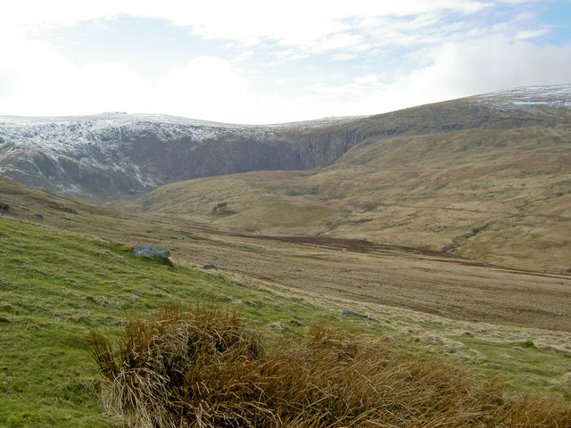 The valley below Clogwyn Maldy