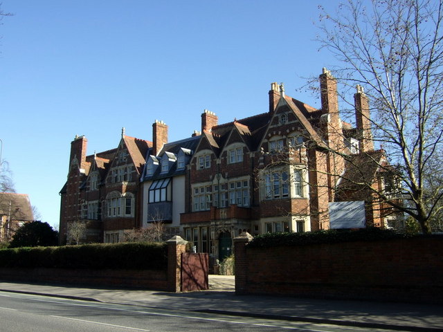 Wychwood School for Girls © ceridwen :: Geograph Britain and Ireland