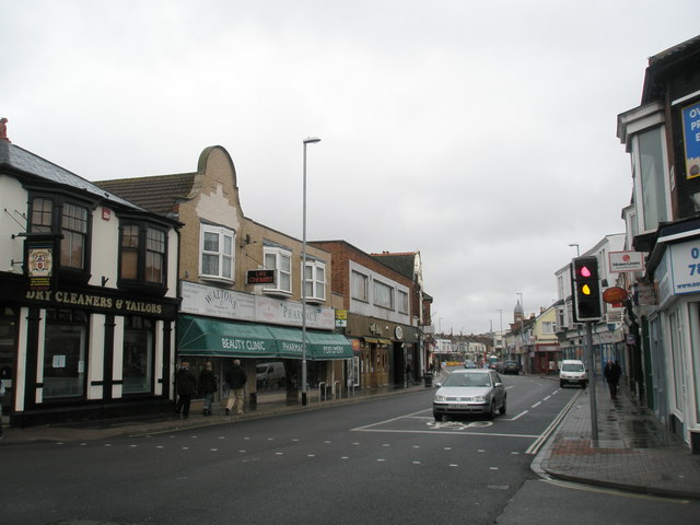 Albert Road looking towards Trinity Methodist Church
