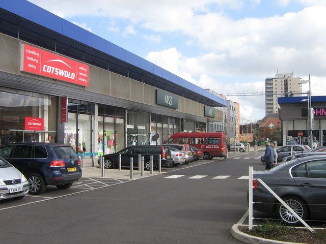 Nugent Shopping Centre