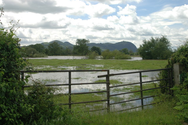 River Severn in flood (June 2007)