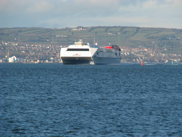 'Stena Voyager' approaching Belfast [1]