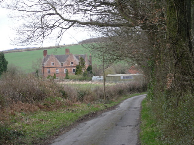 Lodge Farm from Lodge Lane