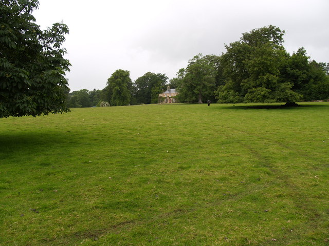 Parkland at Newbrough Lodge
