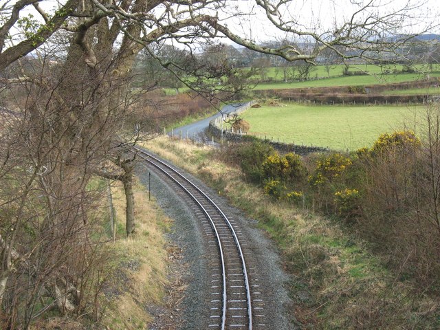Curving track at the approach to the Cae Moel overbridge