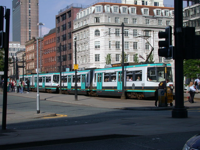 Trams 1025 + 1026 at St Peter's Square