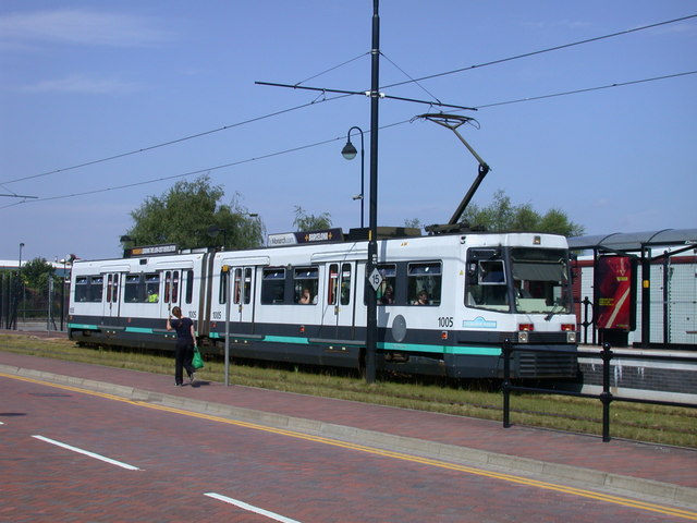 Tram 1005 at Harbour City station