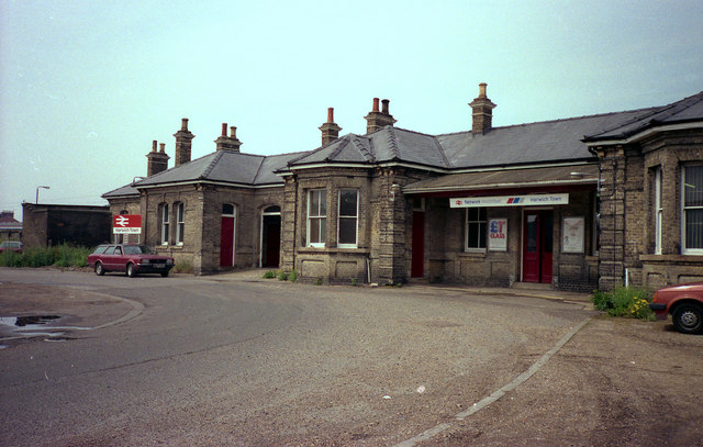 Harwich Town station