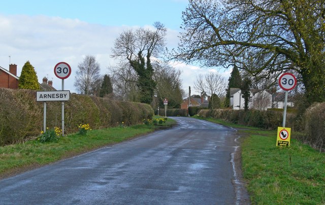 Lutterworth Road towards Arnesby