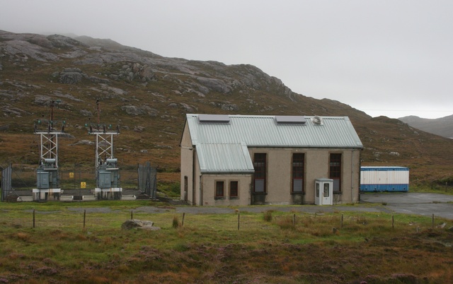 Small hydro-electric power station using water from Loch Chliostair