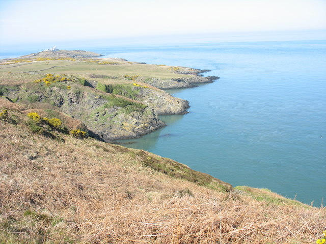 Indented coastline in the vicinity Tyllau  Duon Quarry