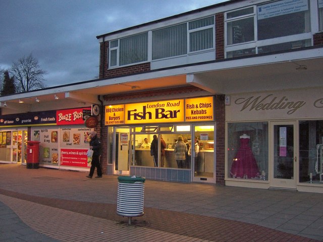 London Road Fish Bar, Holmes Chapel © Terry Robinson cc-by-sa/2.0