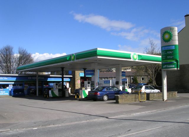 BP Filling Station - Huddersfield Road