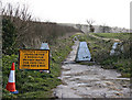 2008 : Closed footpath near Westbury, Wilts